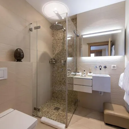 Celestial Heights At Kitzbuehel: Luxury Chalet Kitzbühel