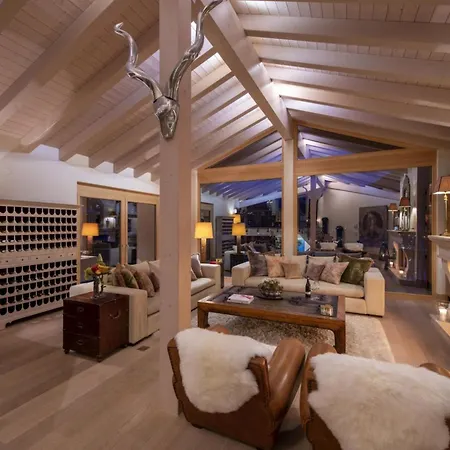 Celestial Heights At Kitzbuehel: Luxury Chalet Apartament Kitzbühel